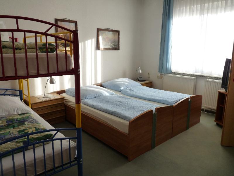 Bett_Hostel_1.JPG